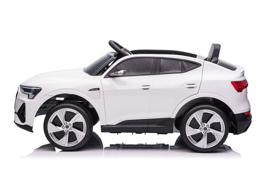 Electric Ride On Car Audi E- Tron QLS-6688 White - image 3
