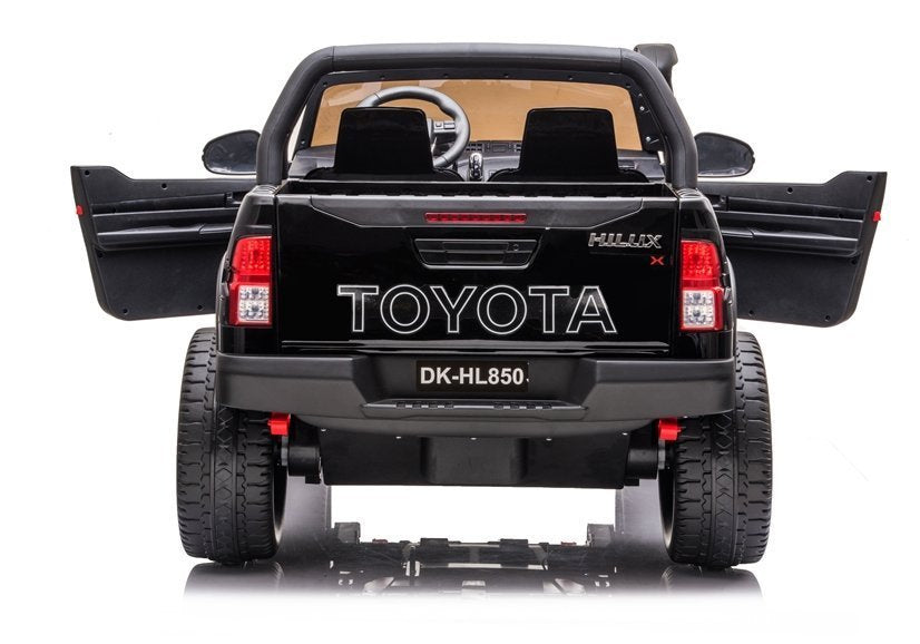 Electric Ride On Car Toyota Hilux Black Painted - image 8