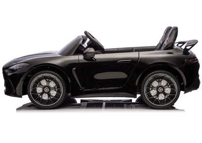 Mercedes GT63 AMG DK-GT63 24V LCD Battery-Operated Car with Silent Engine Black - attēls 7